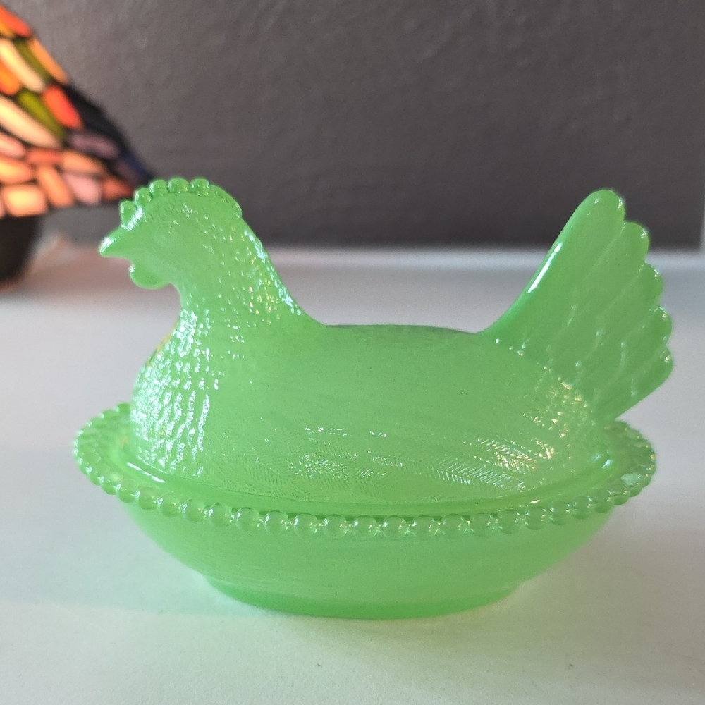 Green Hen on Nest Glass Dish
